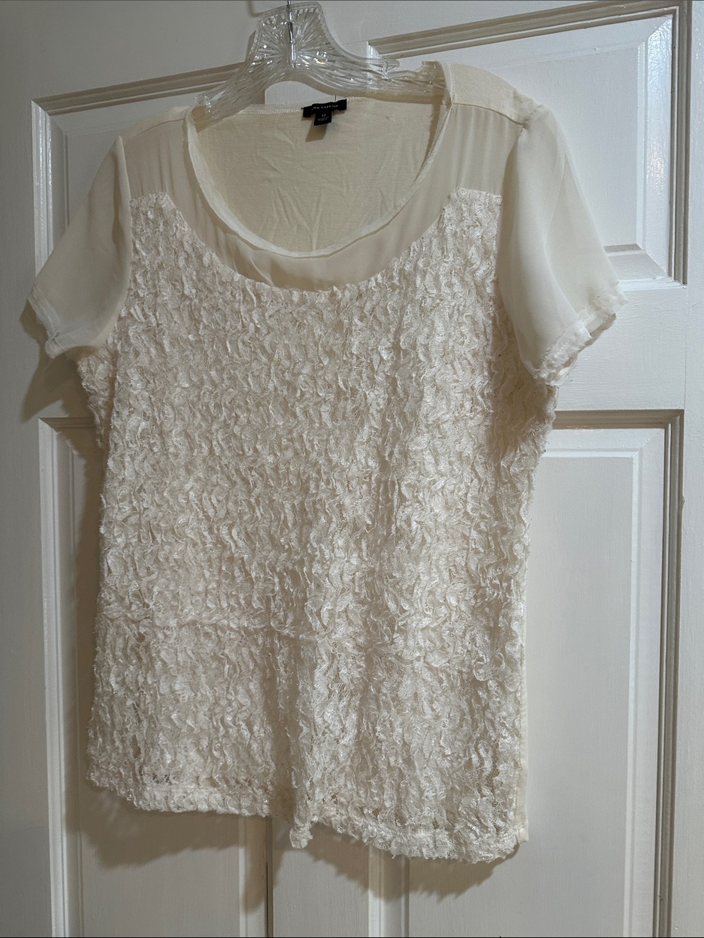 Ann Taylor Ivory Textured Short Sleeve Top